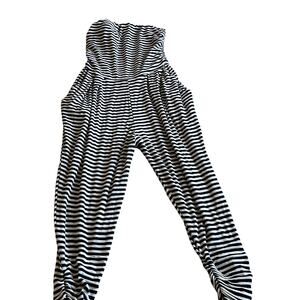 Fashion Magazine Black & White Striped Tube Jumpsuit – Size L/Grande